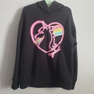 Hoodie and long sleeves shirt